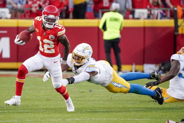 Chiefs place WR Mecole Hardman on injured reserve