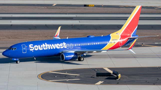 Exploding Soda Cans Injure Over 20 Southwest Flight Attendants