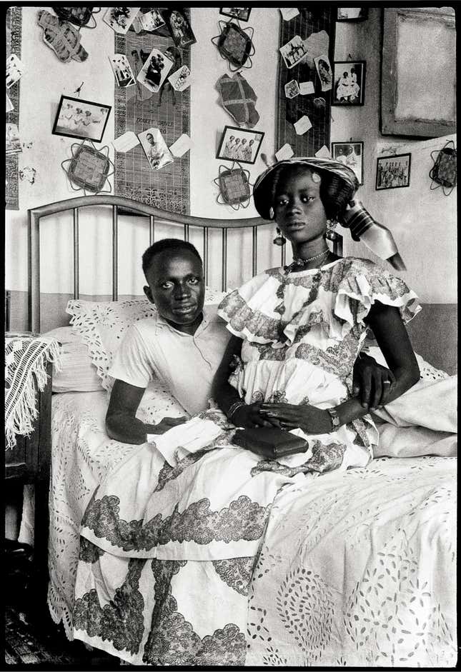 Senegal 1920s photos show African elegance in pre-Instagram era