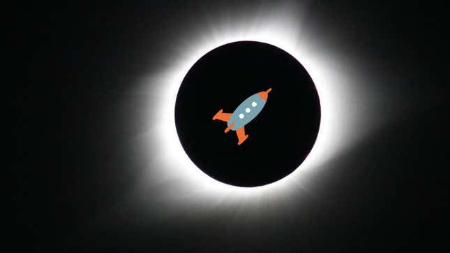 A view of the 2017 total solar eclipse (rocket emoji not included) 