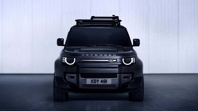 Land Rover Defender 130 Front End