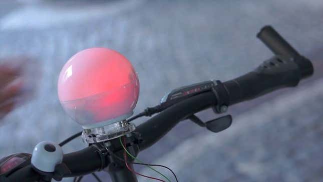 DIY "Personal Energy Orb" Motivates You to Exercise by Slowing Down Your Mouse