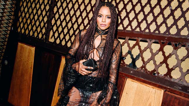 Krystal Joy Brown’s Gussie Carnegie Is a Diva (Non-Derogatory) in ‘Merrily We Roll Along’