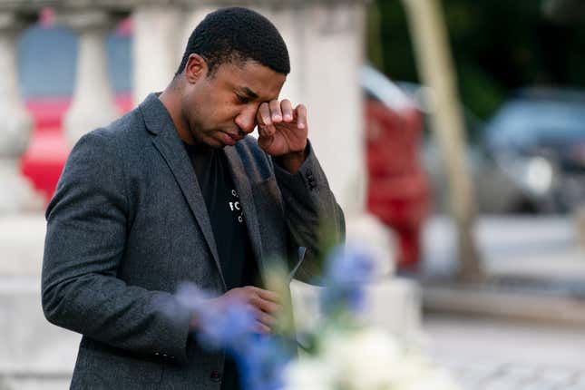 Sherrod Davis, EcoMap Technologies co-founder and friend of Pava LaPere, becomes emotional while attending a vigil in memory of LaPere on Wednesday, Sept. 27, 2023, in Baltimore. Loved ones and friends are remembering the slain Baltimore tech entrepreneur for her compassion and dedication to helping others. Baltimore police found 26-year-old Pava LaPere dead from blunt force trauma in her apartment complex after she was reported missing late Monday morning. (AP Photo/Stephanie Scarbrough)