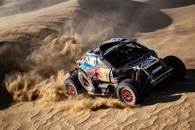 Image for article titled Defending Dakar Champ Carlos Sainz Bent His Ford Too Badly To Continue