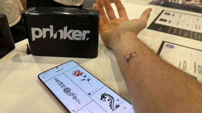 Prinker roll-on temporrary tattoos on Gizmodo reporter's wrist. 