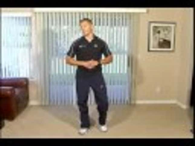 These 12 Videos Show the Proper Form for a 7-Minute Full Workout