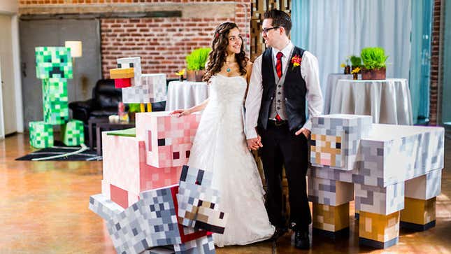 From Those Who Brought You the MineCon Proposal, Here's the <em>Minecraft</em> Wedding