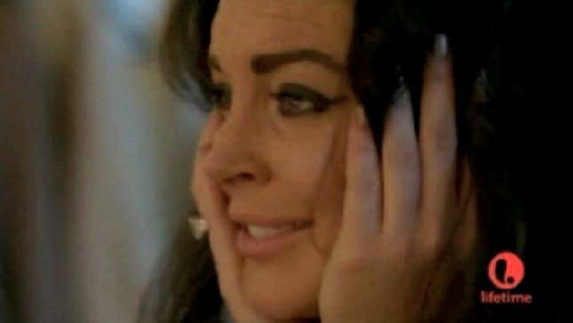 Why Does Lindsay Lohan Sound Like an Old Lady With Emphysema?