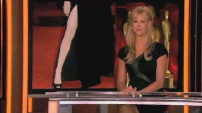 <i>Entertainment Tonight</i> Is Still Obsessed with Angelina Jolie's Leg