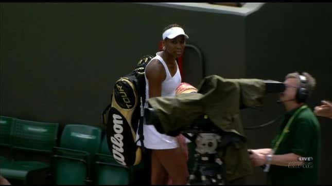 Venus Williams Crashes In First Round At Wimbledon