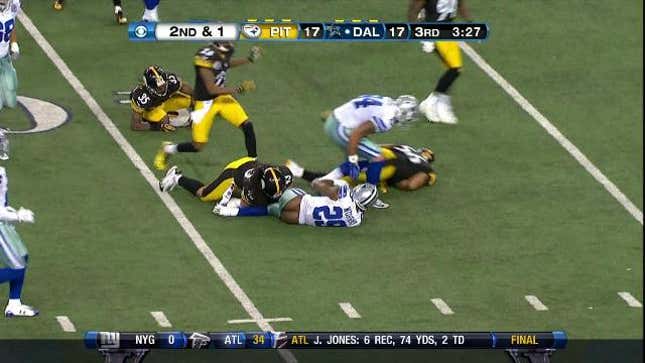 Watch DeMarco Murray Get Pantsed During Yesterday's Steelers-Cowboys Game