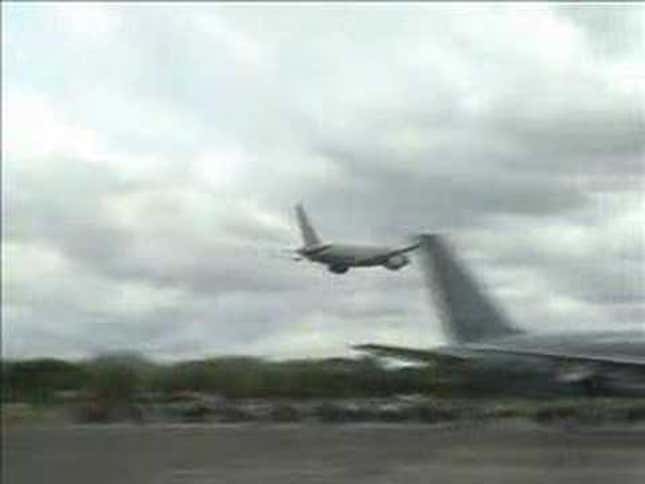 How Fast Is A Passenger Jet In Extreme Conditions?