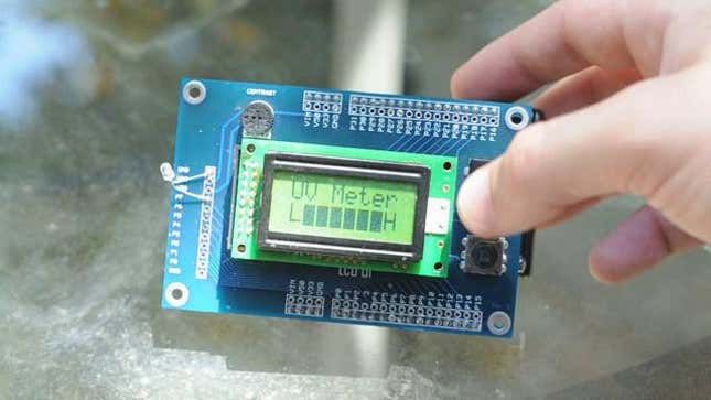 Build a DIY Electronic Sunburn Alarm
