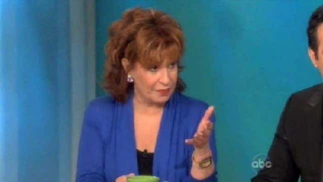 Joy Behar Perfectly Executes Bitchy Comment Toward Elisabeth Hasselbeck