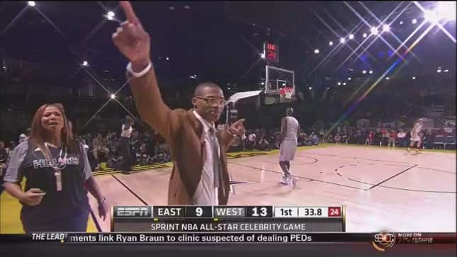 Usain Bolt Continues To Move His Feet Incredibly Quickly, Even When He's Playing Basketball