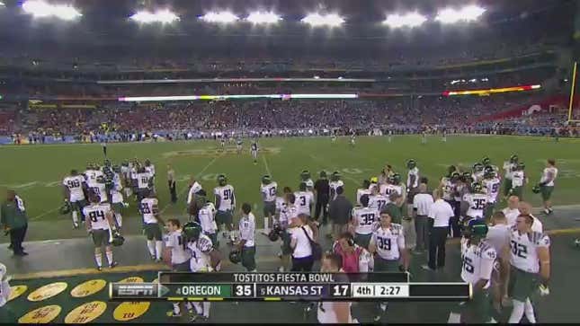 An Oregon Player Faked An Injury During The Fiesta Bowl So That His Teammate Could Get Into His First And Last Bowl Game