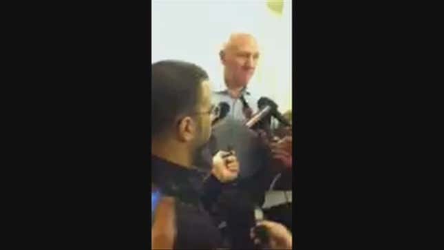 A Group Of Bros Infiltrated The Knicks Locker Room, Asked Gregg Popovich About J.R. Smith, And Got Kicked Out After Snapping A Picture Of Half-Naked Carmelo