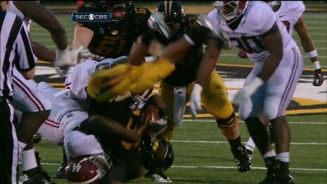 Here's The Insane Suplex An Alabama Defensive Lineman Laid On A Missouri Running Back