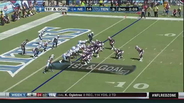 Here's Rob Gronkowski Making An Ass Of Himself While Actually On The Field