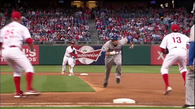 Josh Thole Fell For The Old "Tell The Runner It Was A Foul Ball" Trick