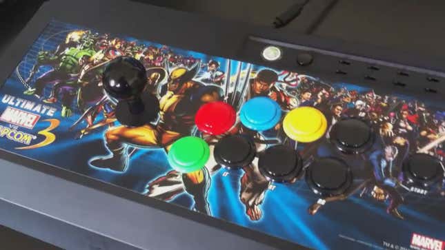 Kicking Faces With HORI's <em>Ultimate Marvel Vs. Capcom 3</em> Stick