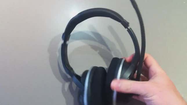 I've Spent Two Months Screaming Into these Turtle Beach PX3 Headphones