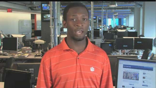 Fox News Urges Dudes To Use Glenn Beck, Pizza To Get Laid