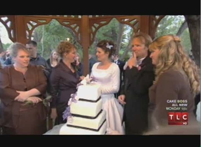 Fourth Wife Is Inducted Into Strange <em>Sister Wives</em> Sorority