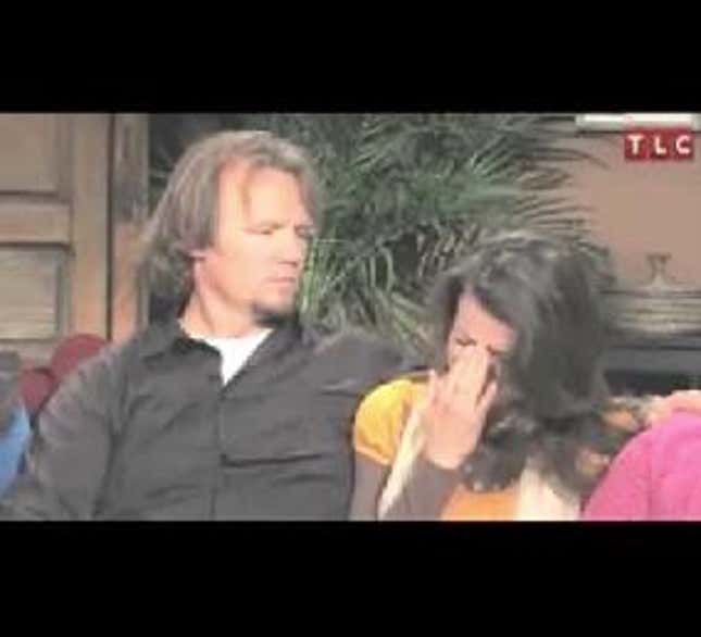<em>Sister Wives</em> Freak Out & Cry Over Kissing Incident