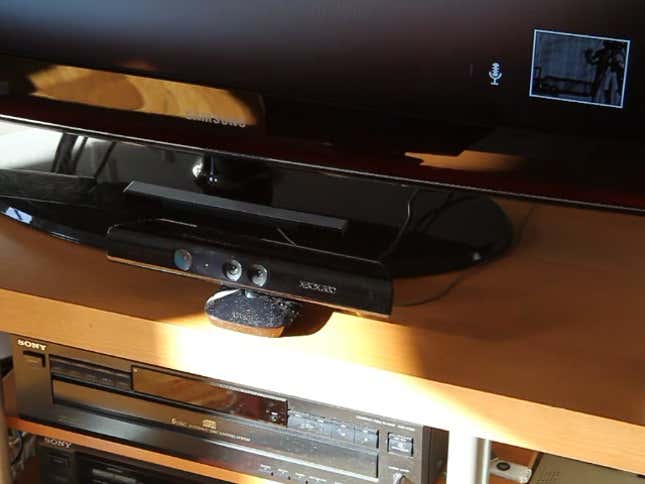 Xbox 360 Kinect Stress Test, Technology Vs. Dogs, Darkness, Disguises