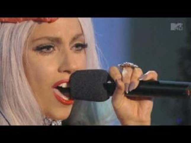 160 Seconds Of The VMAs Worth Watching