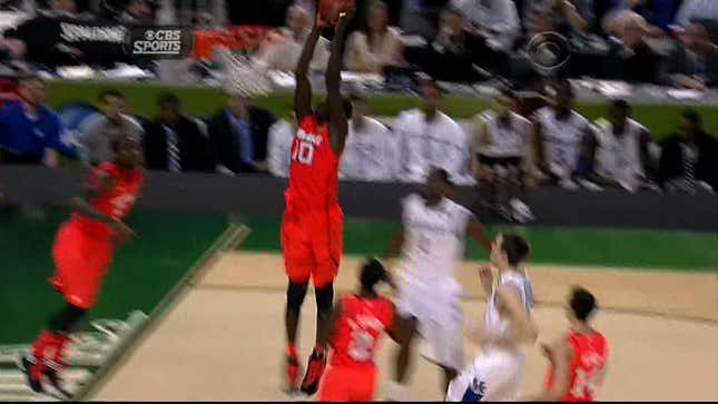 Louisville Stopped The Bleeding With This Sexy Steal, Dish, & Dunk