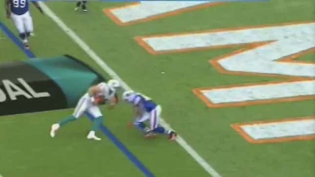 The Miami Dolphins Offense Drops 28 On The Bills In The First Half