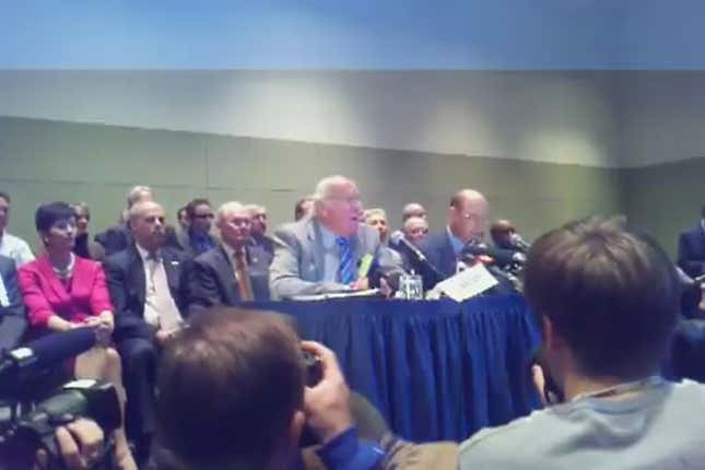 Watch All 22 Uncomfortable Minutes Of The PSU Trustees' Presser Announcing Joe Paterno's Dismissal