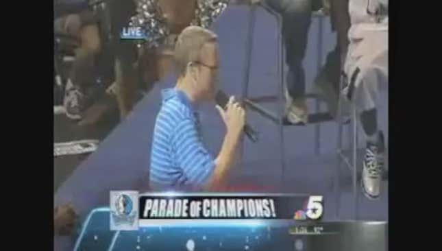 DeShawn Stevenson Sounded Vaguely Sober At The Mavericks Parade Today