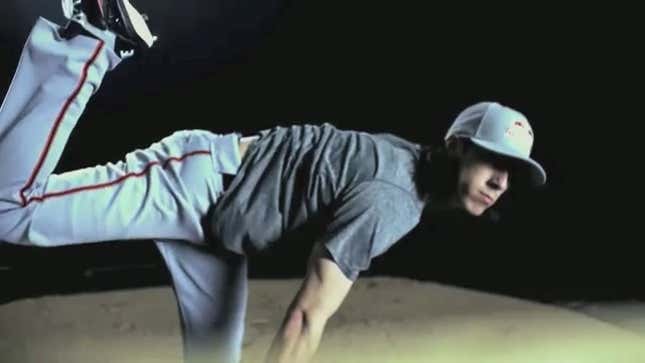 Watch Tim Lincecum Pitch In Super Slo-Mo