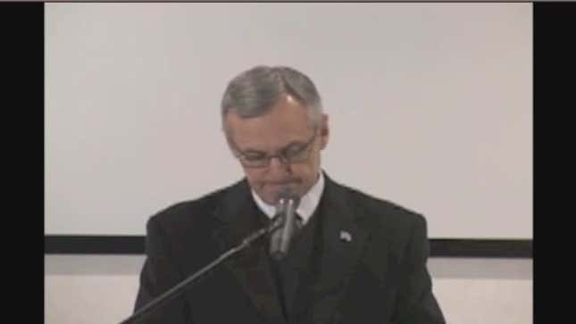 Jim Tressel's Profound Pauses Not As Profound As He Intends Them To Be: A Video Compilation