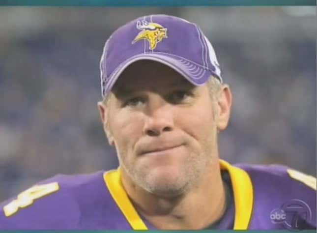 Crazy Lady Elisabeth Hasselbeck Has Predictably Crazy Theory About Our Brett Favre Story