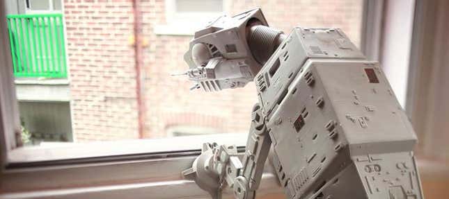 <em>Star Wars</em> "Dog" Video Will Unite Fans Of <em>Star Wars</em>, Dogs