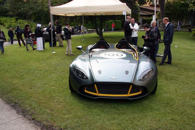 Image for article titled The Aston Martin V12 Speedster Proves The Wealthy Don't Want Windshields