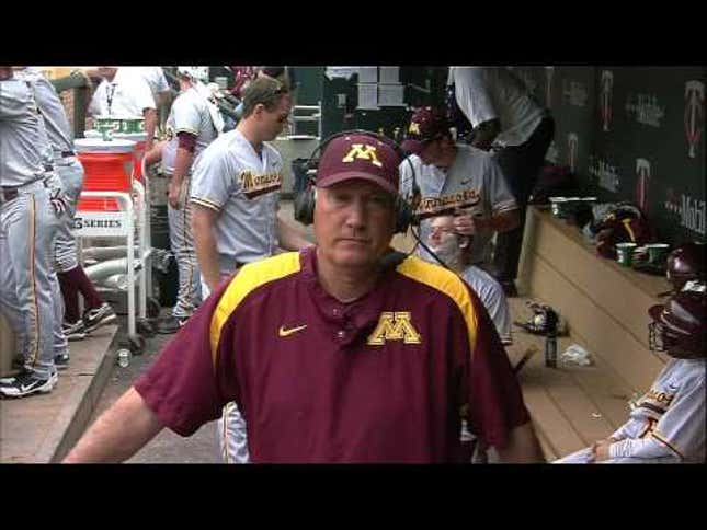 Minnesota Baseball Players Videobomb Coach During In-Game Interview