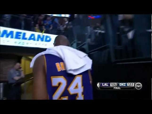 To Go With An Injury And A Loss, A Fan Stole Kobe Bryant's Towel