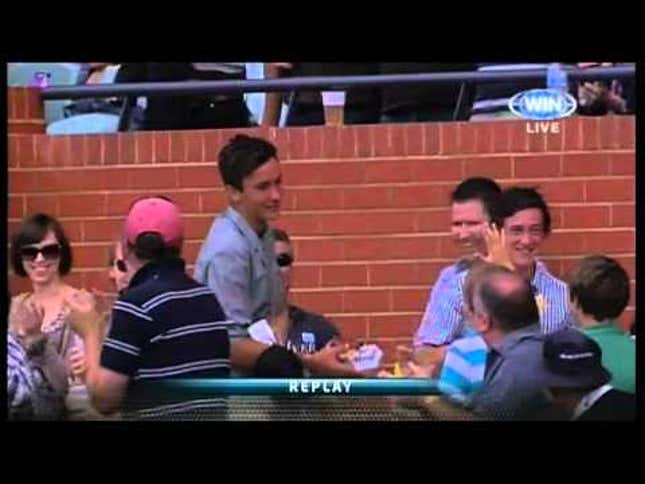 Cricket Fan Makes One-Handed Catch, Doesn't Drop His Food
