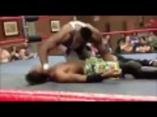 Indy Wrestler Blows Moonsault, Lands Directly On Head