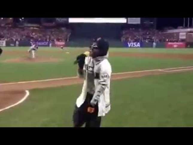 Lil Wayne Sang "Take Me Out To The Ballgame" At Last Night's Cardinals-Giants Game