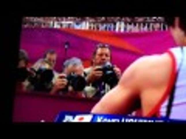 Olympic Photographer Forgets To Remove Lens Cap, Can't Figure Out Why He Can't Take Pictures