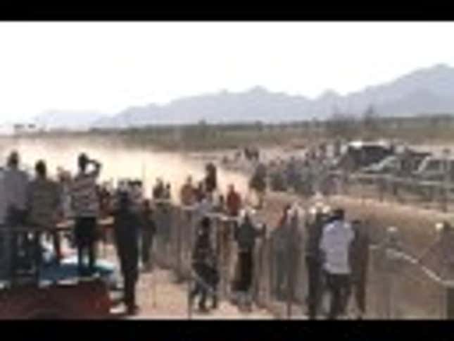 Police Shut Down Illegal Horse Racing Track On Side Of Arizona Highway