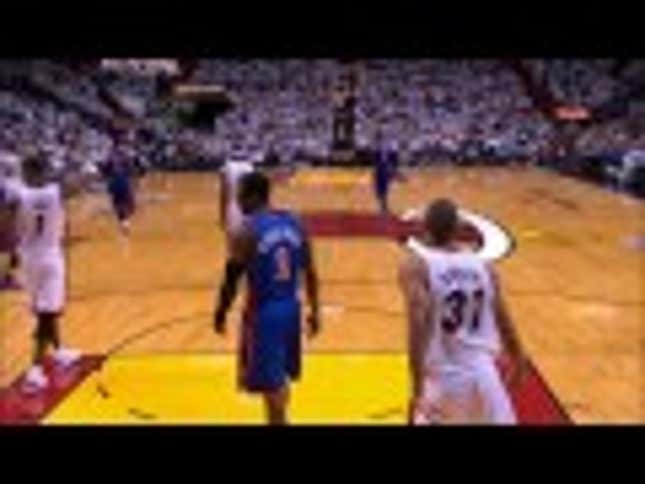 After Amar'e Stoudemire Fouled Out, He Was Gonna Help Shane Battier Up, But ... Nah