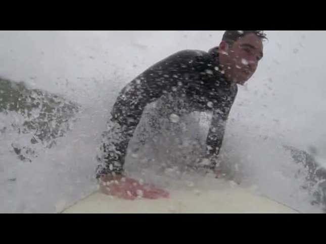 Hurricane Surfing: This Is How We Do Product Reviews